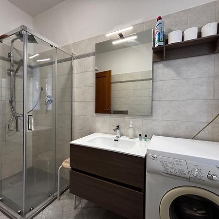 Apartment With Garden And Garage Dongo - Larihome A28 المظهر الخارجي الصورة
