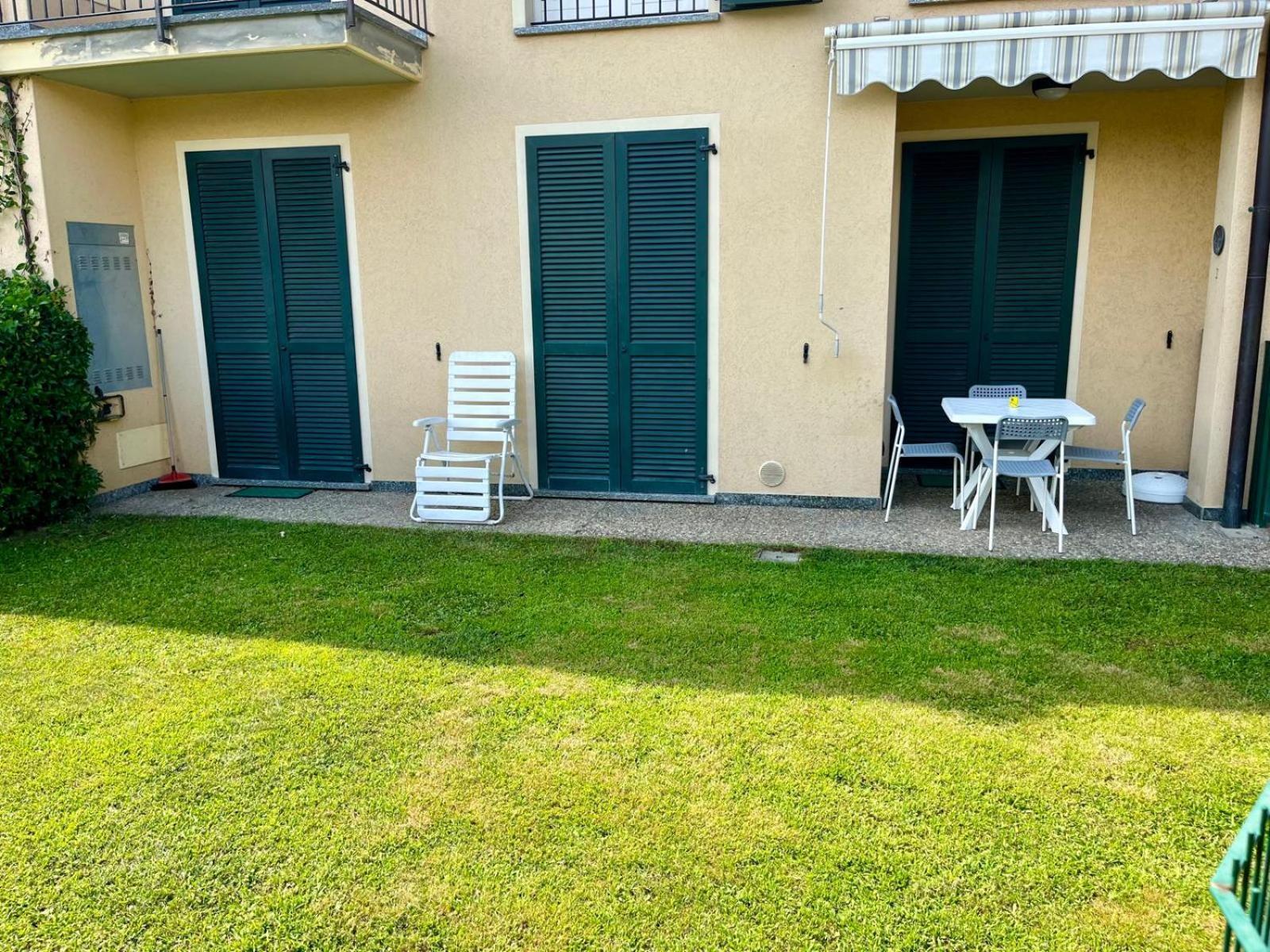 Apartment With Garden And Garage Dongo - Larihome A28 المظهر الخارجي الصورة
